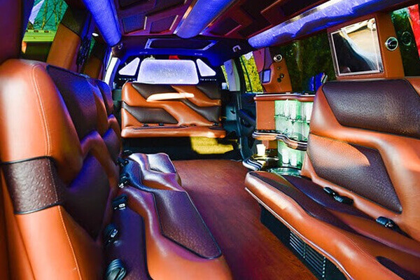 Philly lLxury SUVs Limo Transportation Services
